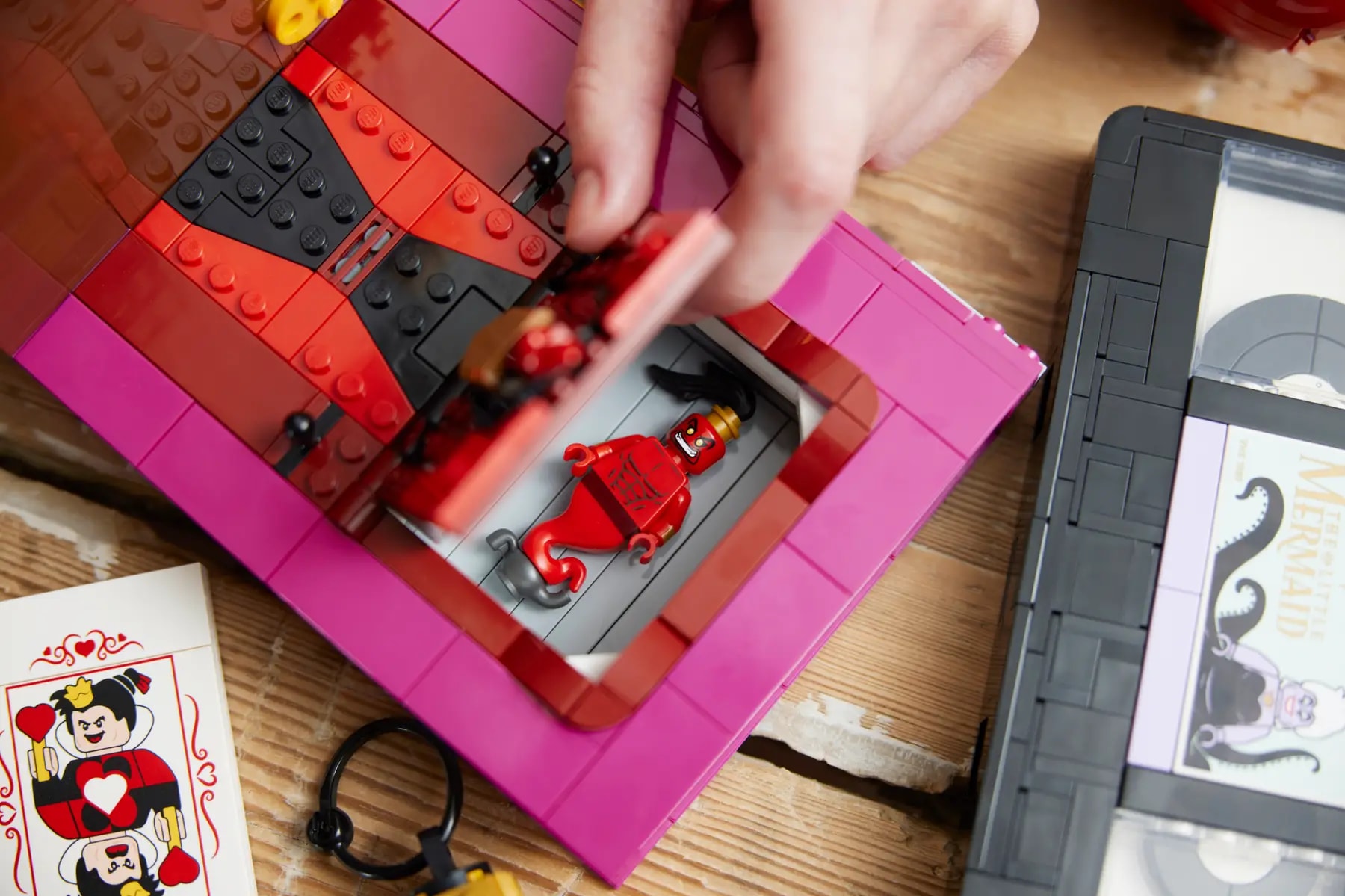LEGO® Disney™ 43227 Symboly padouchů